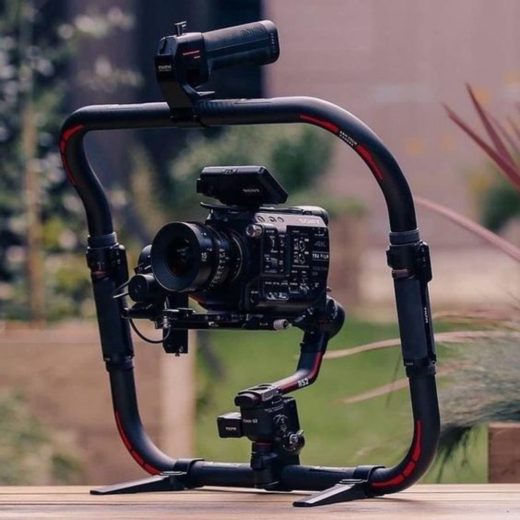 mengeksplorasi berbagai kegunaan stabilizer dan bagaimana alat ini dapat secara signifikan meningkatkan kualitas video Anda.