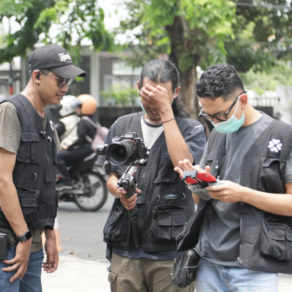 Dengan harga kompetitif dan layanan terbaik, Unicam Studio menjadi pilihan tepat bagi perusahaan di Klaten yang ingin meningkatkan citra dan visibilitas mereka.