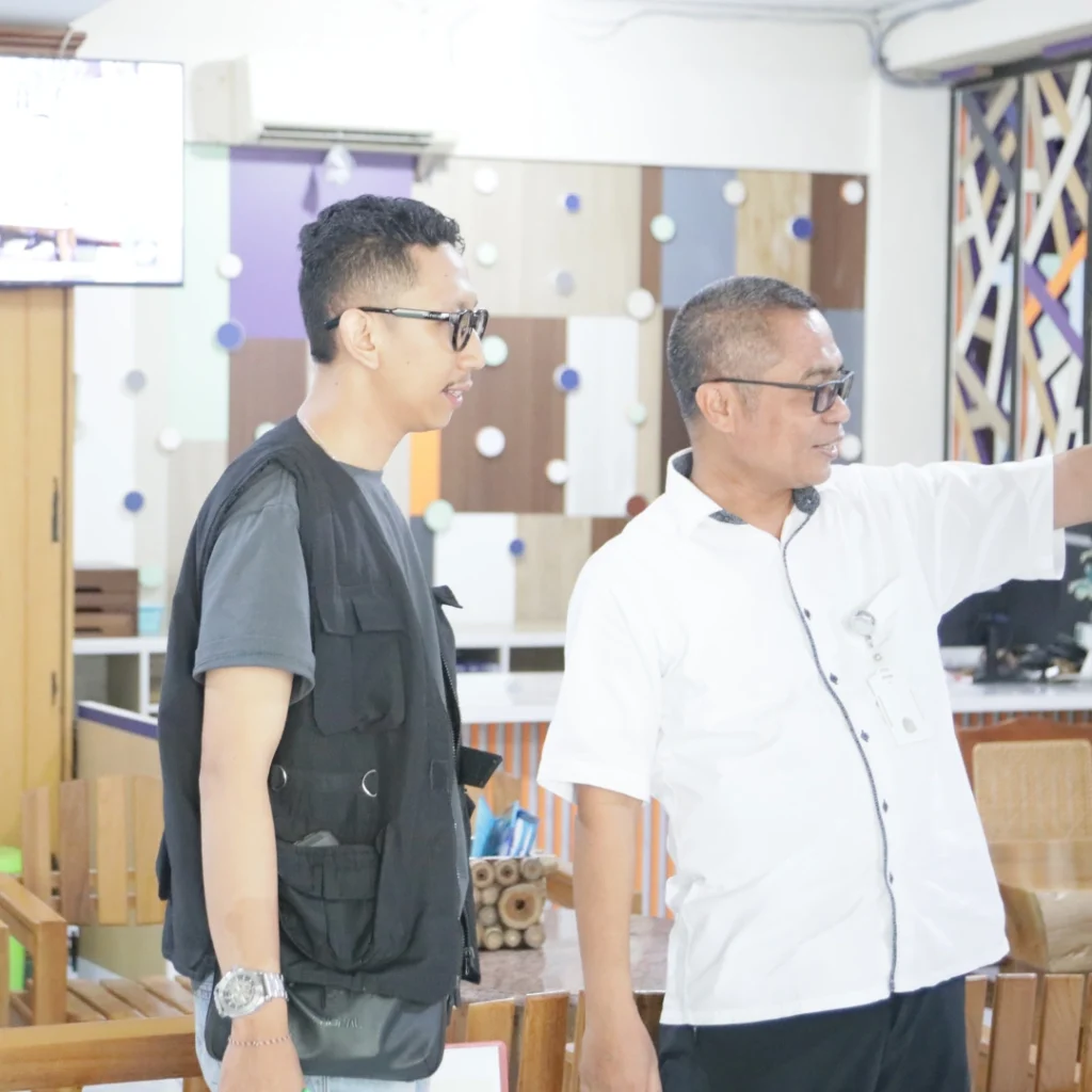 Unicam Virtual memungkinkan kami menciptakan pengalaman virtual yang inovatif untuk pemasaran dan edukasi. Terakhir, Unicam Tech menghadirkan teknologi terbaru dalam produksi video untuk hasil maksimal yang memenuhi standar industri.