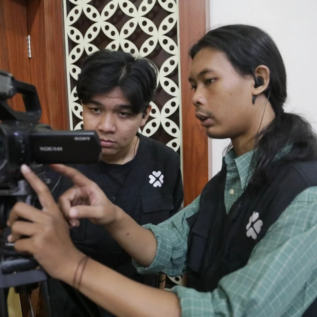 Dengan bantuan jasa Production House di Klungkung, selain itu, perusahaan dapat menghasilkan konten yang profesional dan menarik. Konten tersebut dapat digunakan untuk memperkenalkan perusahaan kepada audiens yang lebih luas, baik melalui media sosial, website, atau presentasi korporat.