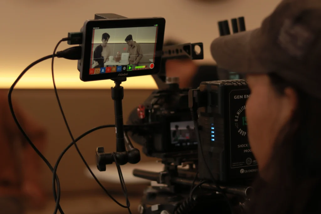 Jasa video iklan Depok untuk bisnis, UMKM, dan instansi. UNICAM STUDIO siap bantu buat video iklan, animasi, dan promosi digital Anda!