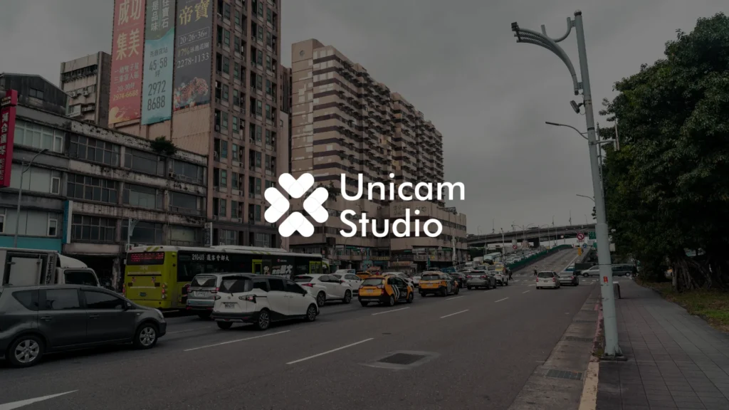 Jasa Iklan Billboard 3D Surabaya dari Unicam Studio. Hadirkan konten yang viral untuk tingkatkan brand awareness bisnis Anda di Surabaya.