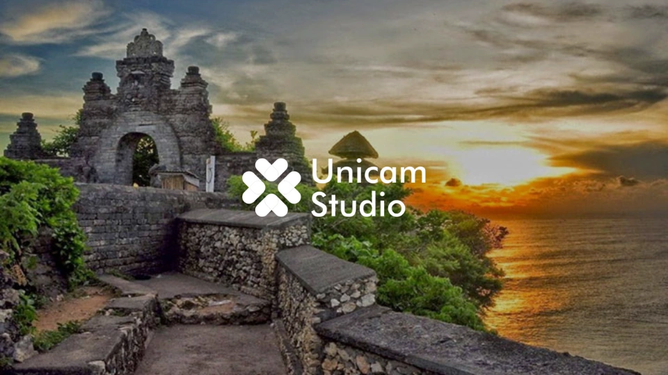 Jasa Projection Mapping Semarang - UNICAM STUDIO menghadirkan layanan visual mapping 3D, pertunjukan lampu interaktif, dan visual imersif.